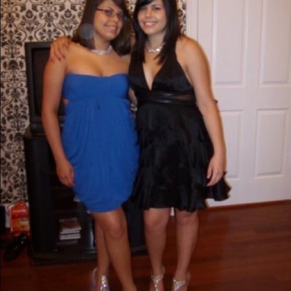 BCBG maxazria dress - Picture 3 of 3